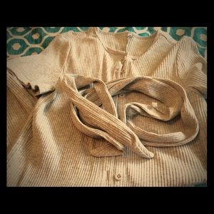 NWOT. Soft Romper 🌹